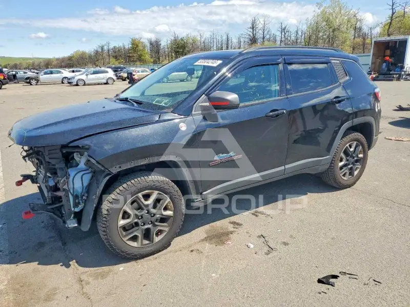 2018 Jeep COMPASS photo