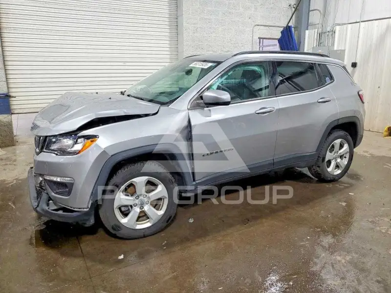 2018 Jeep COMPASS photo