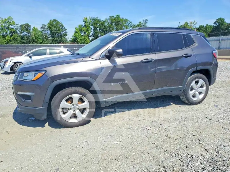 2018 Jeep COMPASS photo