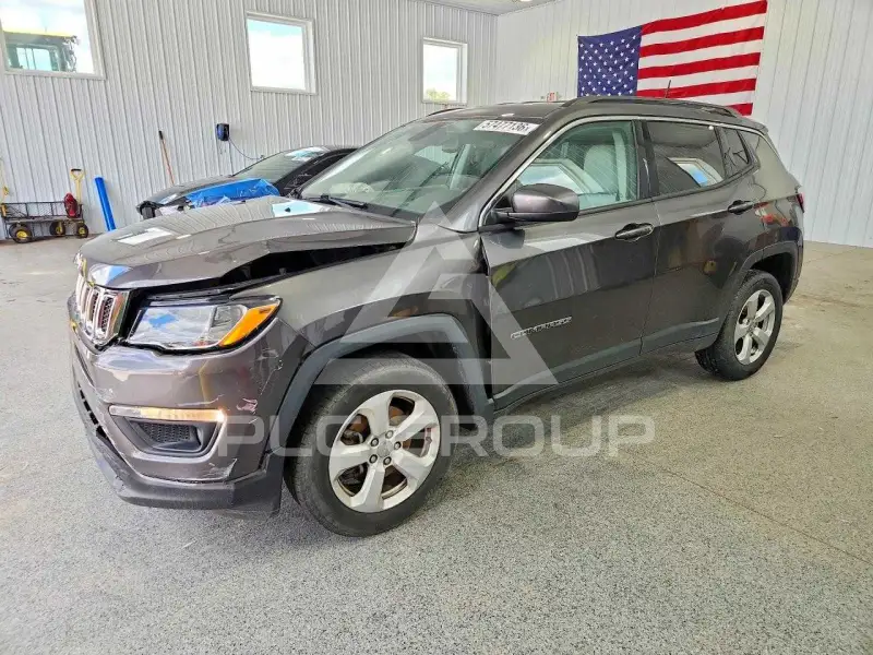 2018 Jeep COMPASS фото