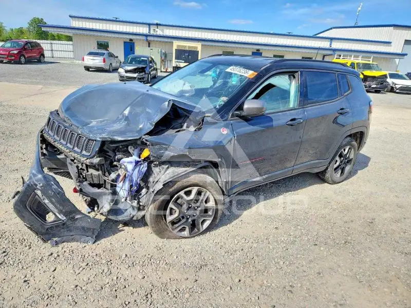2018 Jeep COMPASS photo