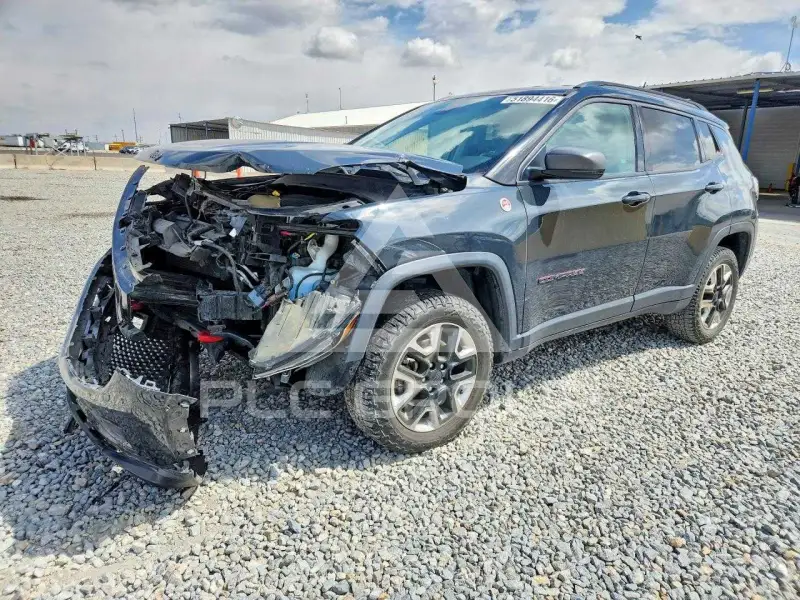 2018 Jeep COMPASS photo