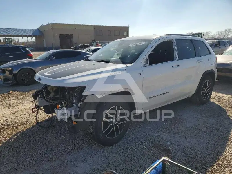 2018 Jeep Grand Cherokee фото