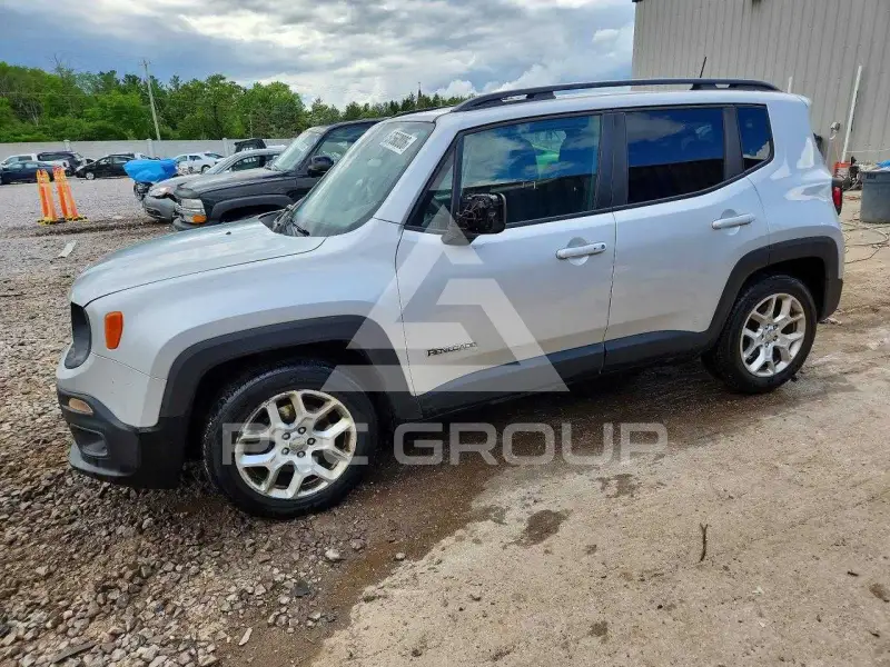 2018 Jeep Renegade photo