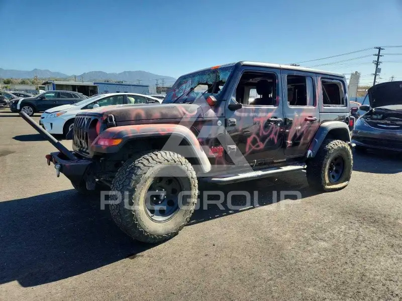 2018 Jeep WRANGLER фото