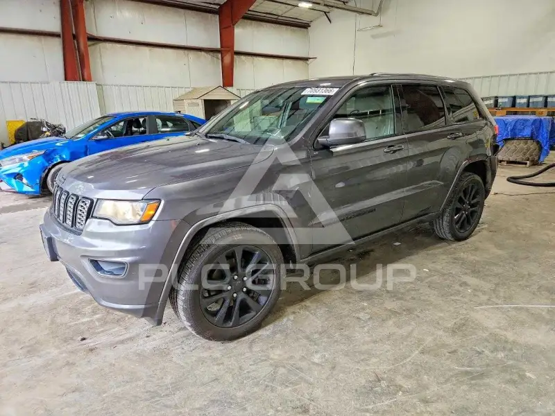 2018 Jeep CHEROKEE фото