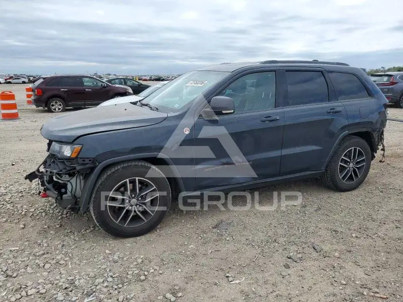 2018 Jeep Grand Cherokee фото