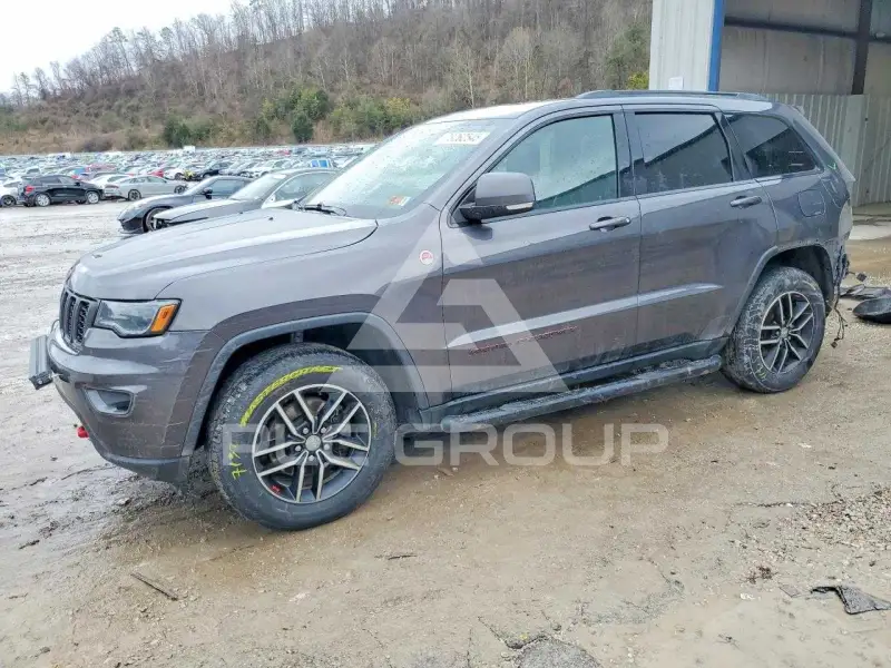 2018 Jeep Grand Cherokee photo