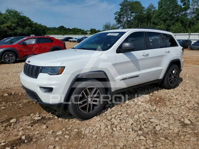 2018 Jeep CHEROKEE photo