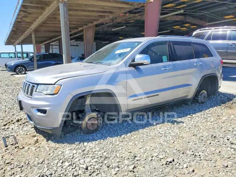 2018 Jeep CHEROKEE фото