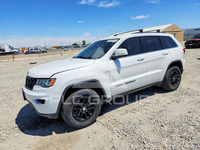 2018 Jeep CHEROKEE фото