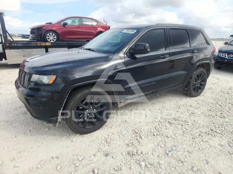 2018 Jeep CHEROKEE photo