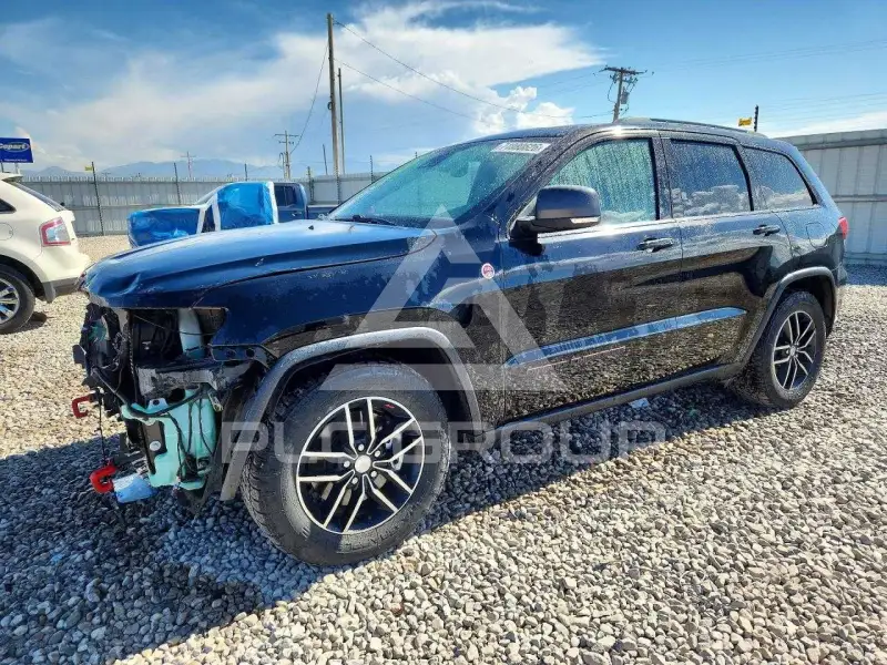 2018 Jeep CHEROKEE photo