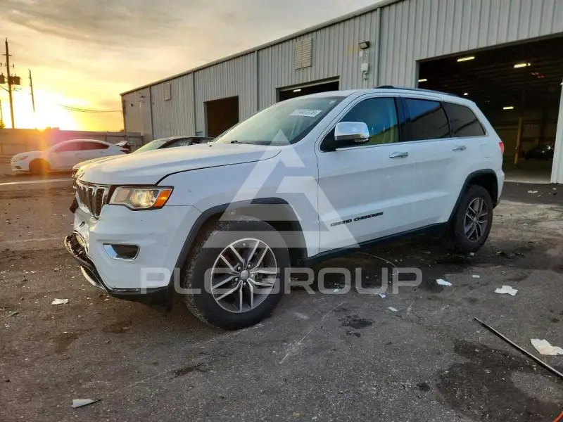 2018 Jeep CHEROKEE photo