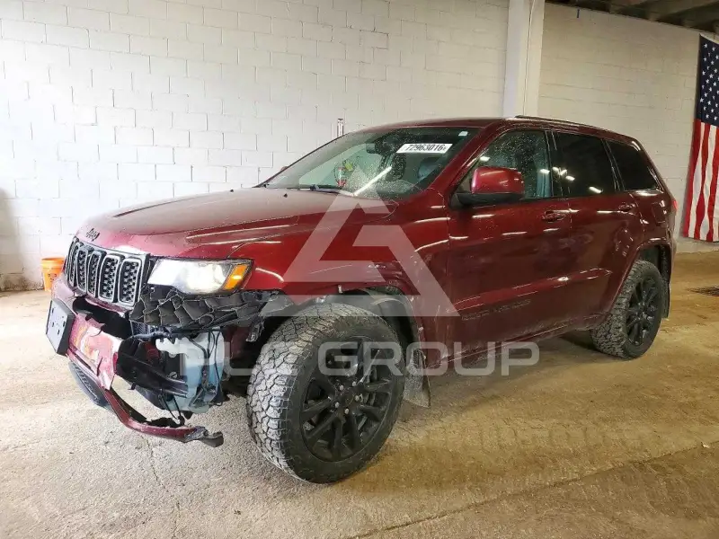 2018 Jeep CHEROKEE фото