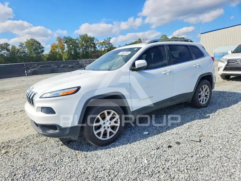 2018 Jeep CHEROKEE photo
