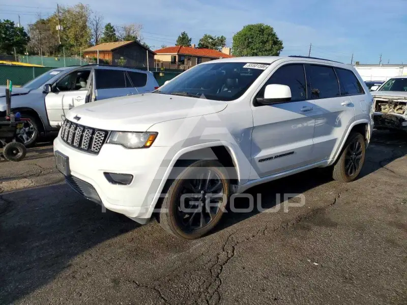 2018 Jeep CHEROKEE фото