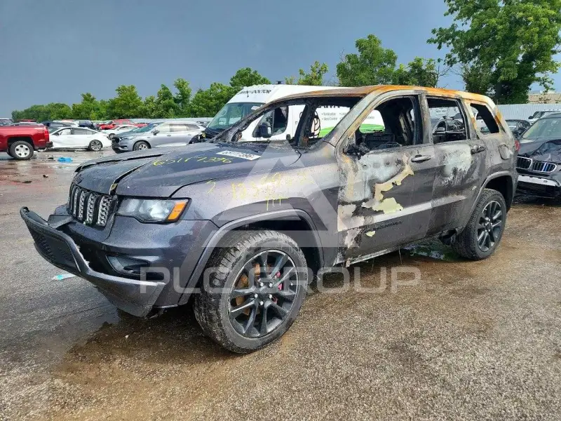 2018 Jeep CHEROKEE фото