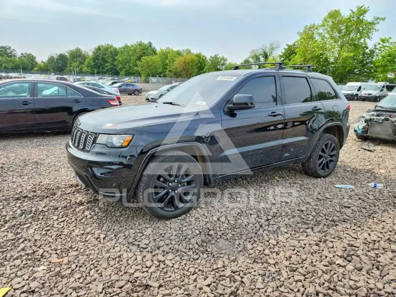 2018 Jeep CHEROKEE фото