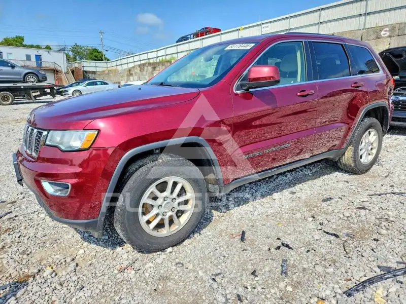 2018 Jeep CHEROKEE фото