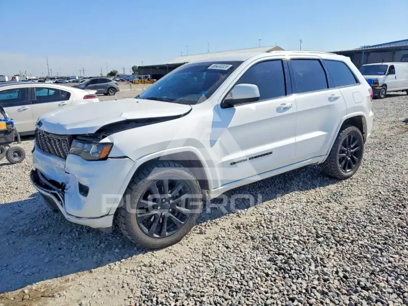 2018 Jeep CHEROKEE photo