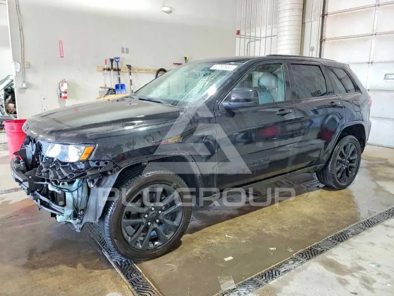 2018 Jeep CHEROKEE фото