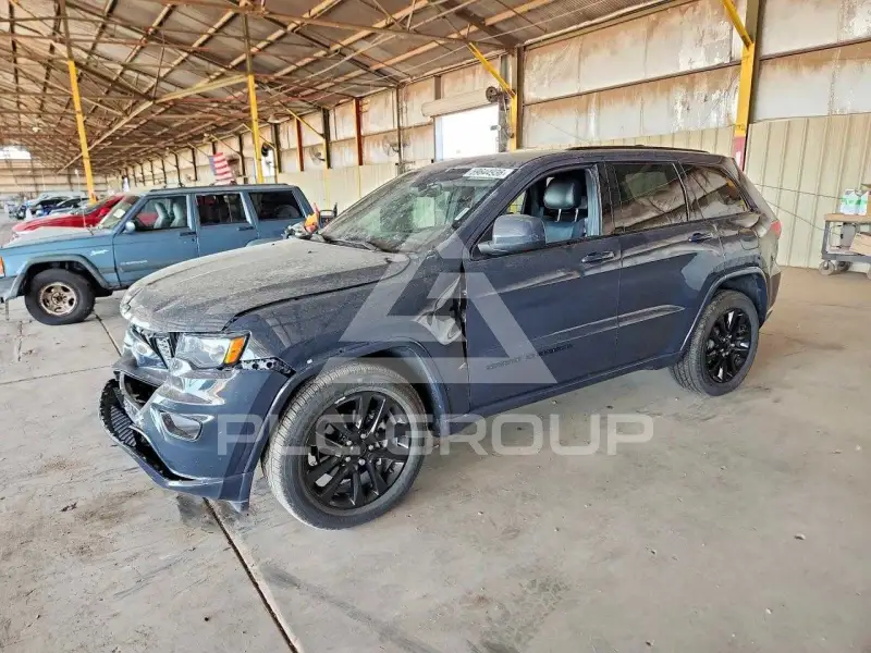 2018 Jeep CHEROKEE фото