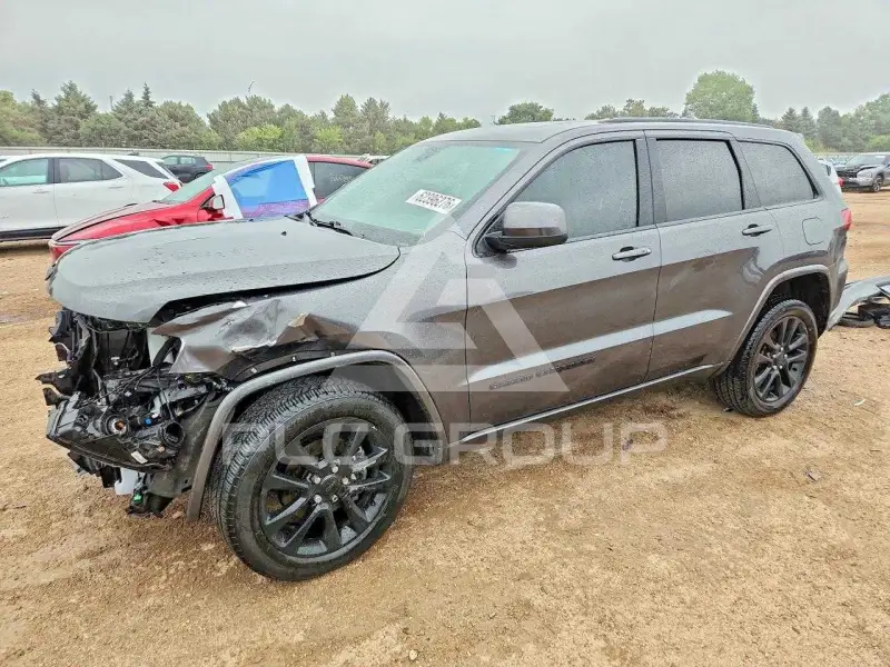 2018 Jeep CHEROKEE фото