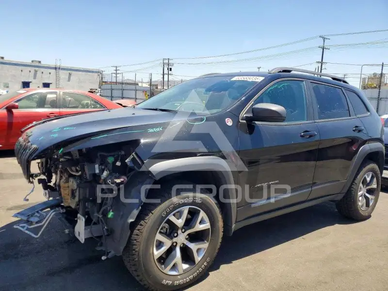 2018 Jeep CHEROKEE фото