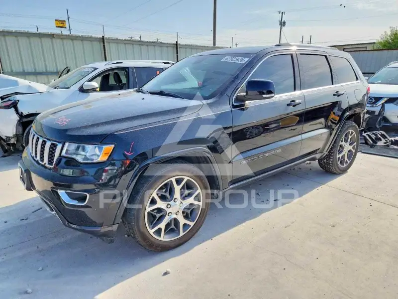 2018 Jeep CHEROKEE фото