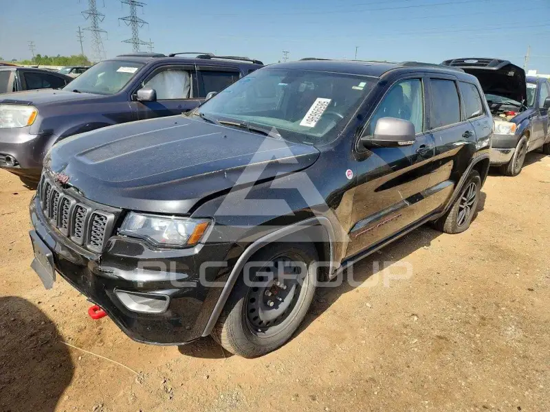 2018 Jeep CHEROKEE photo