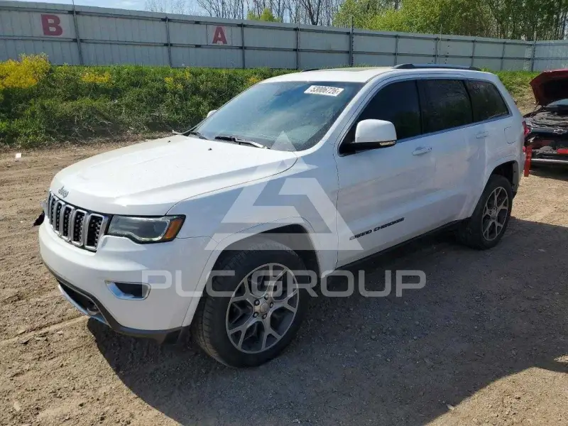 2018 Jeep CHEROKEE photo