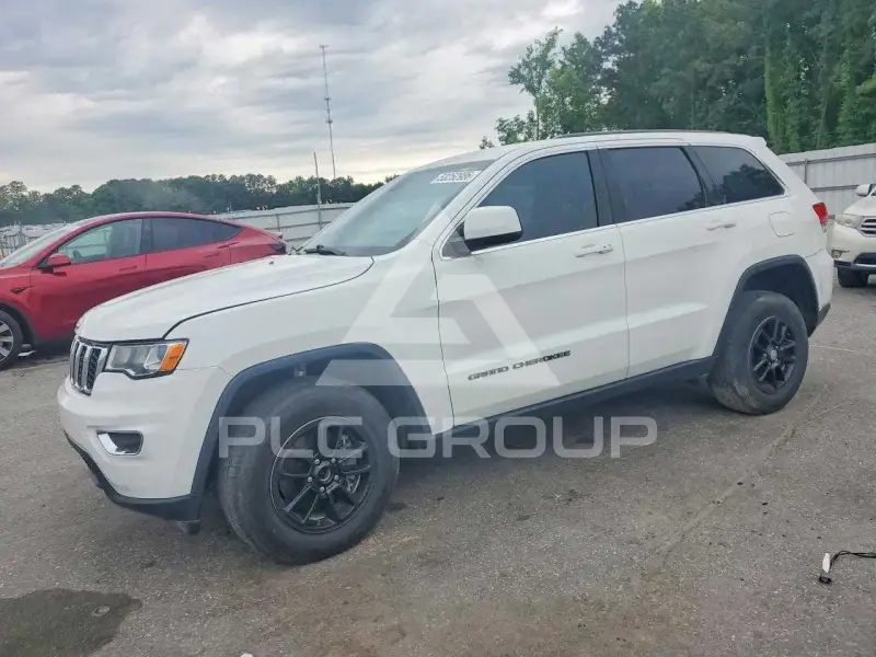 2018 Jeep CHEROKEE photo