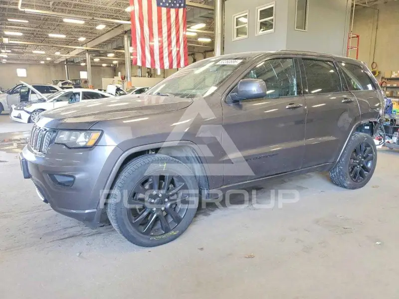 2018 Jeep CHEROKEE фото