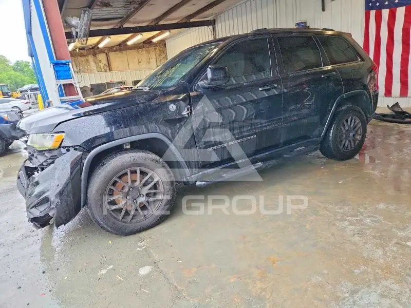 2018 Jeep CHEROKEE photo