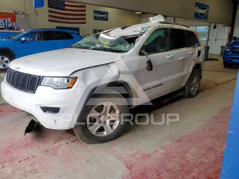 2018 Jeep CHEROKEE photo