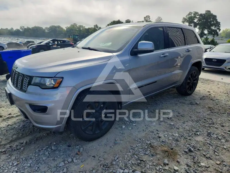 2018 Jeep CHEROKEE photo