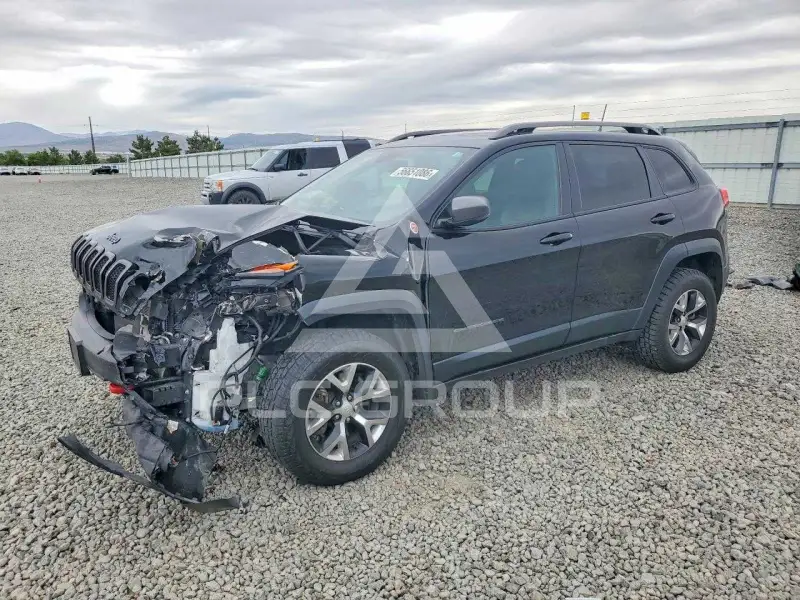 2018 Jeep CHEROKEE фото