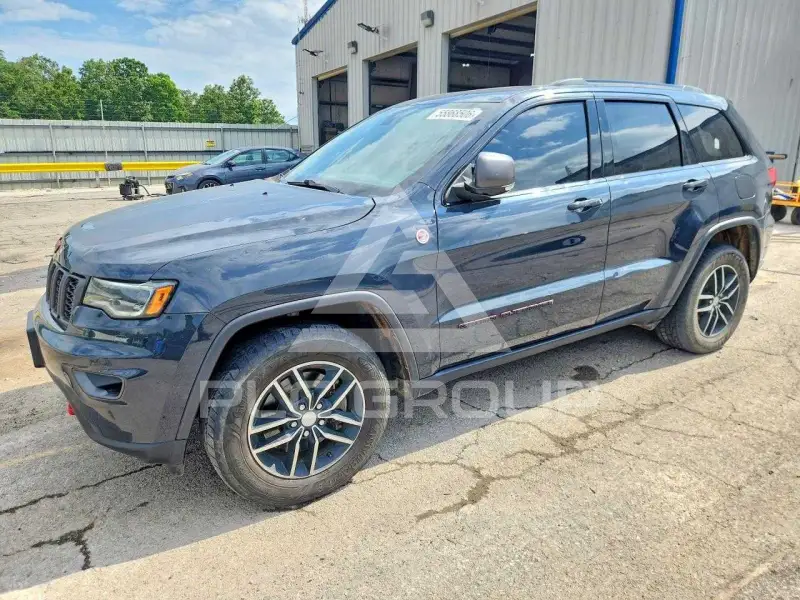 2018 Jeep CHEROKEE photo