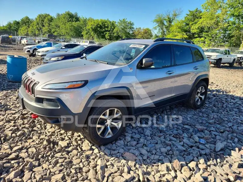 2018 Jeep CHEROKEE фото