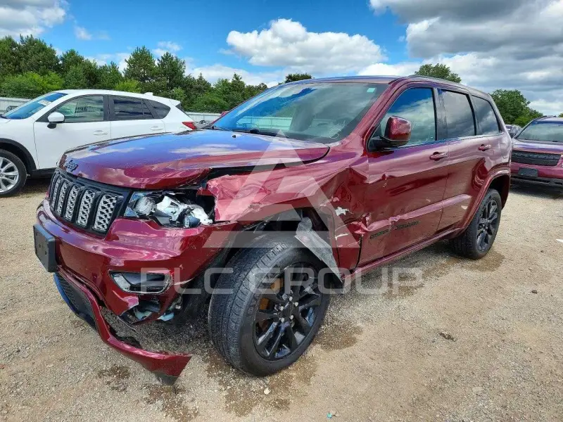 2018 Jeep CHEROKEE фото