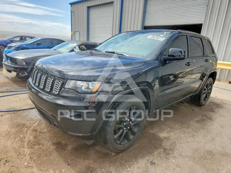 2018 Jeep CHEROKEE фото