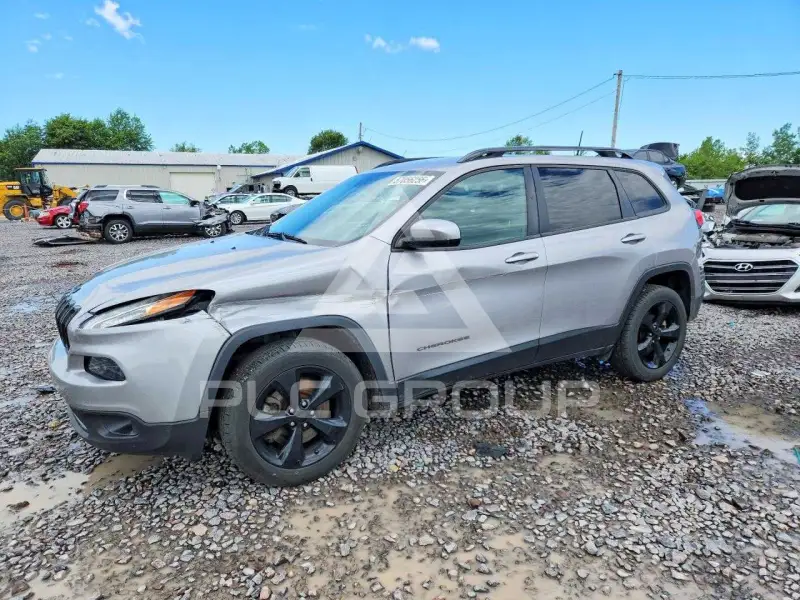 2018 Jeep CHEROKEE photo