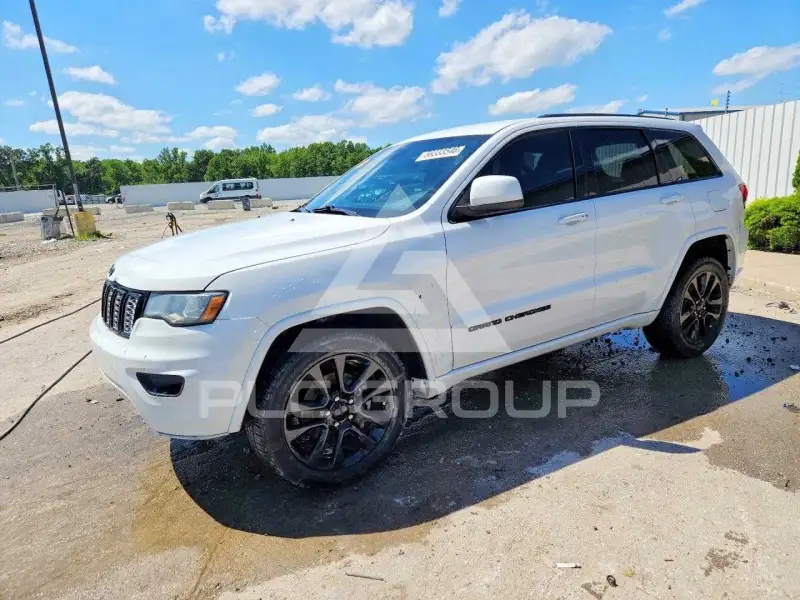 2018 Jeep CHEROKEE photo