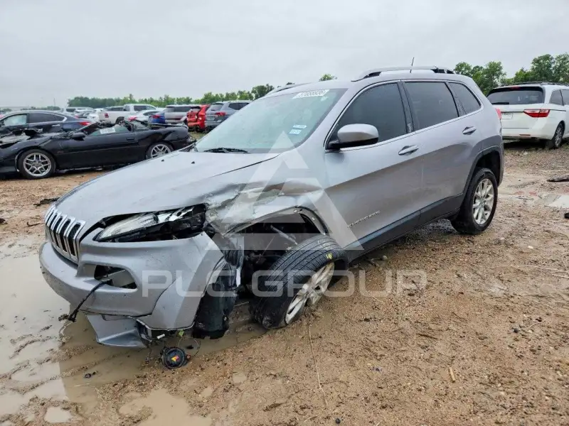 2018 Jeep CHEROKEE photo
