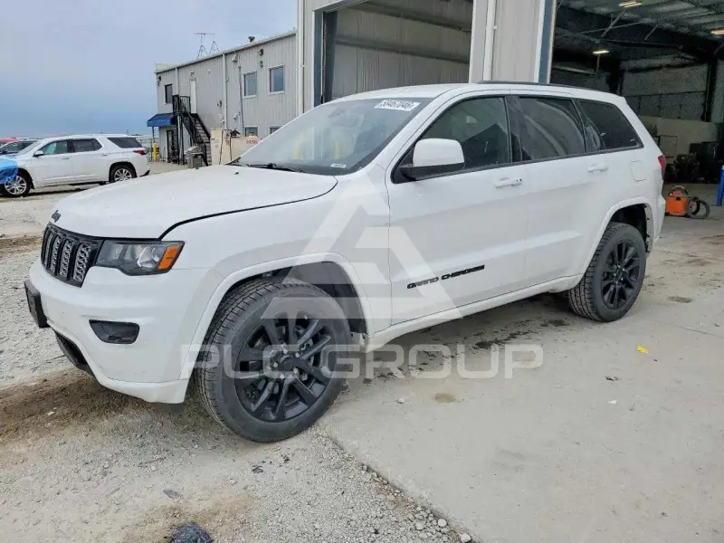 2018 Jeep CHEROKEE фото