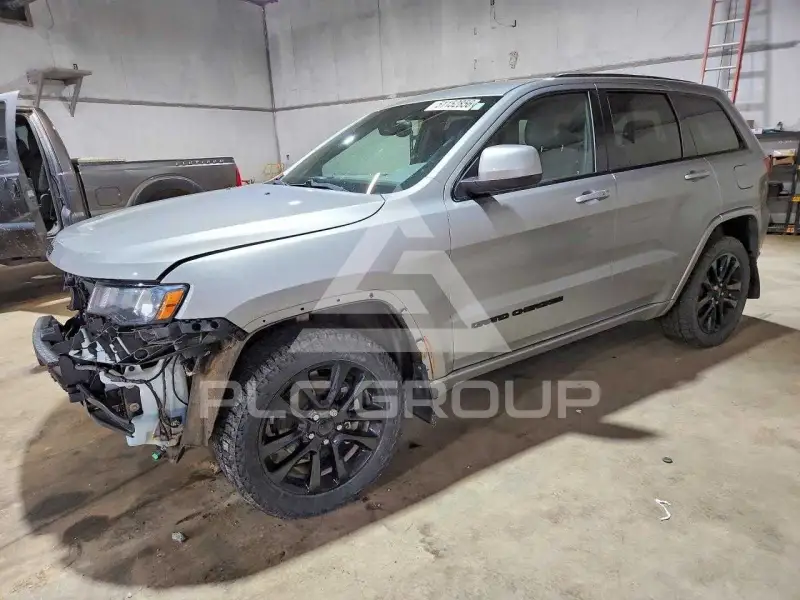 2018 Jeep CHEROKEE фото