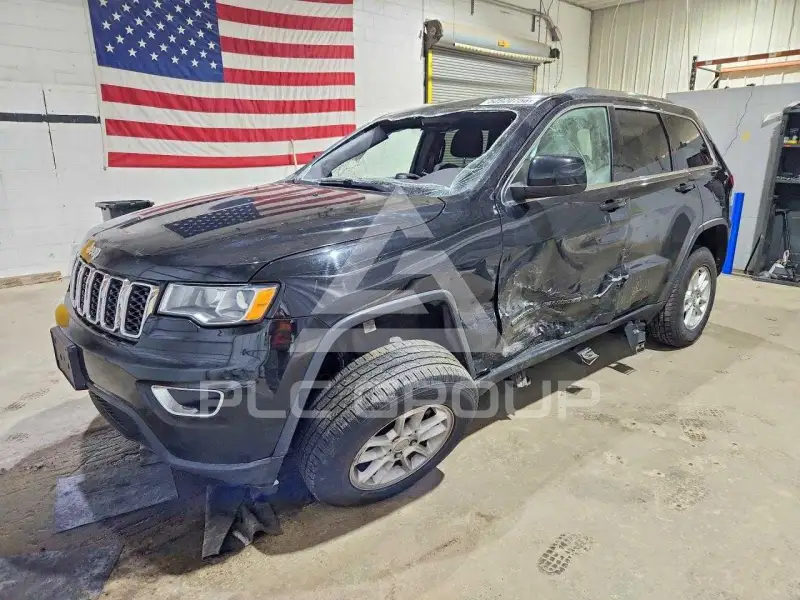 2018 Jeep CHEROKEE фото