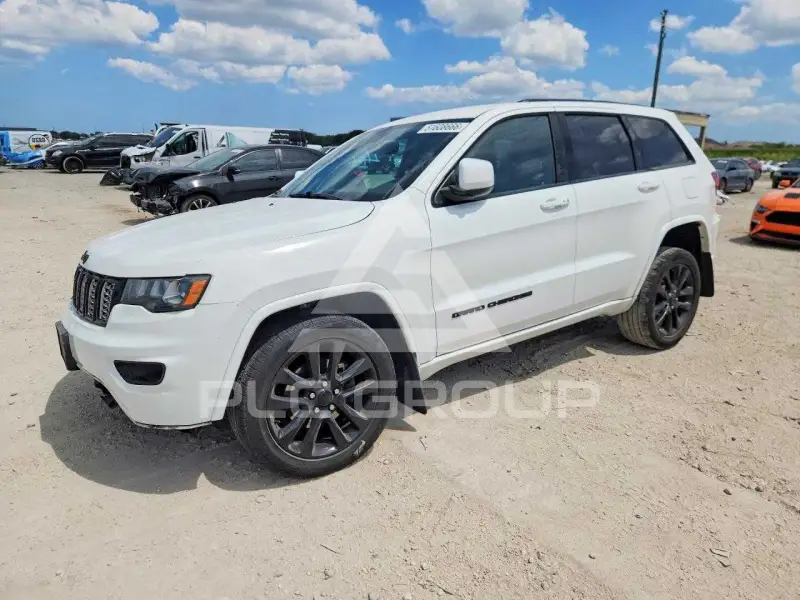2018 Jeep CHEROKEE photo
