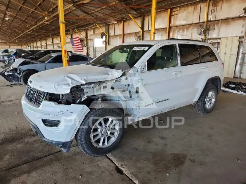 2018 Jeep CHEROKEE photo